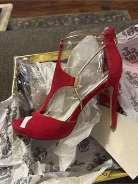 Fergie Red Suede T‑Strap Stiletto Heels with Gold Trim